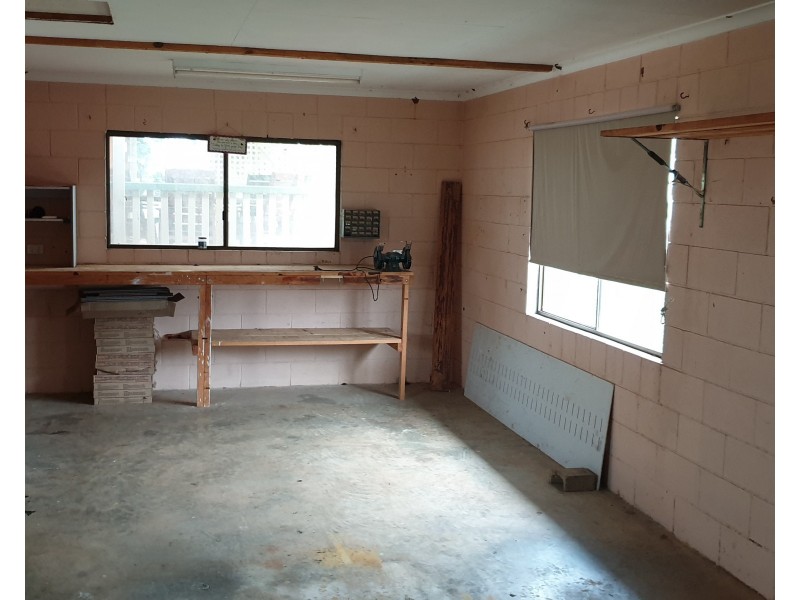 3 Forsyth Street, Gin Gin QLD 4671