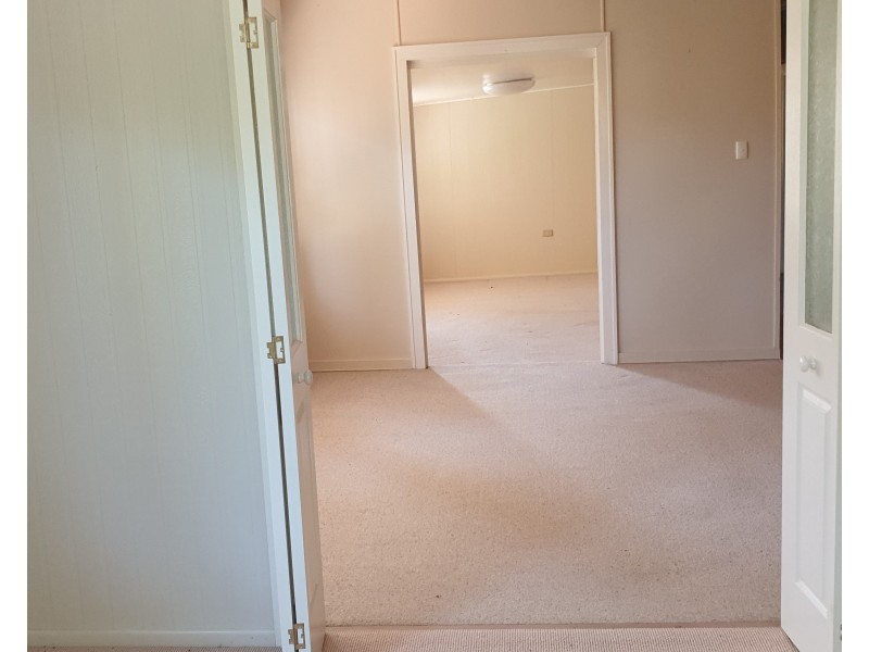 120 Mulgrave Street, Gin Gin QLD 4671