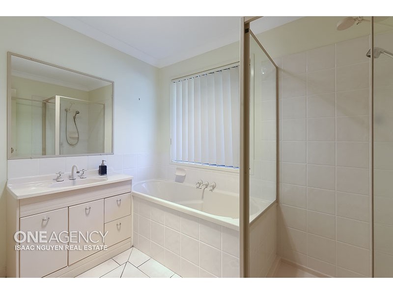 26 Cassowary St, Doolandella QLD 4077