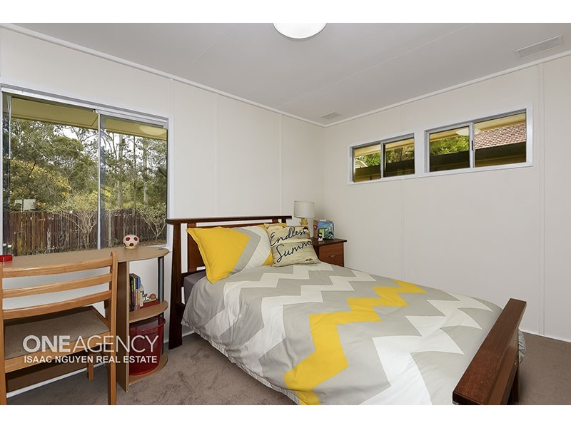 8 Monterey Street, Wacol QLD 4076