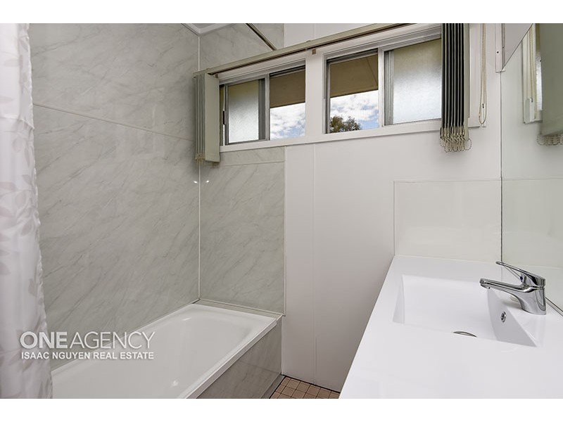 8 Monterey Street, Wacol QLD 4076