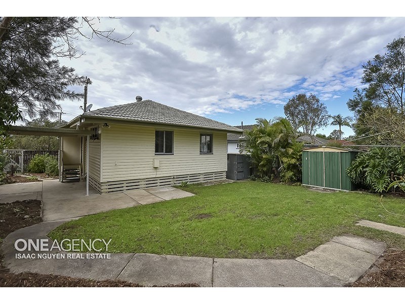 8 Monterey Street, Wacol QLD 4076