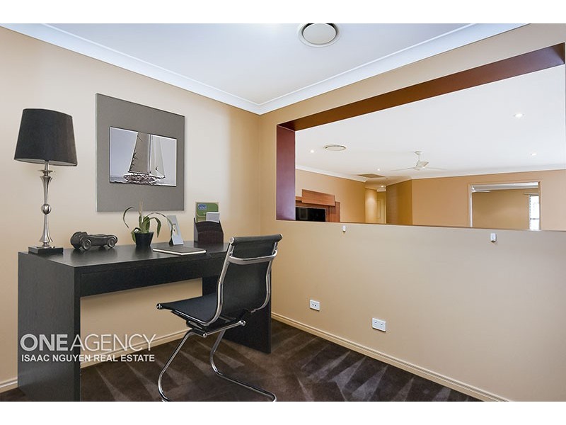13 The Crescent, Underwood QLD 4119