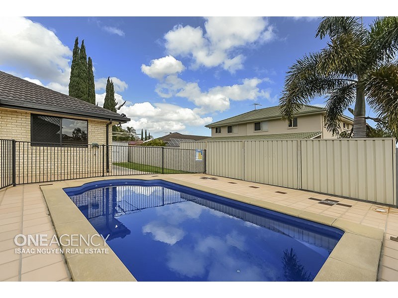 13 The Crescent, Underwood QLD 4119