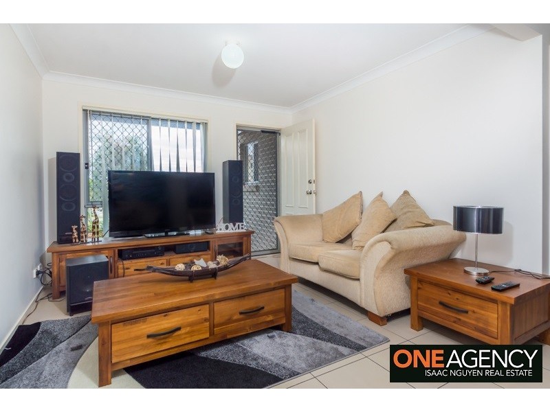 24/15 James Edward Street, Richlands QLD 4077