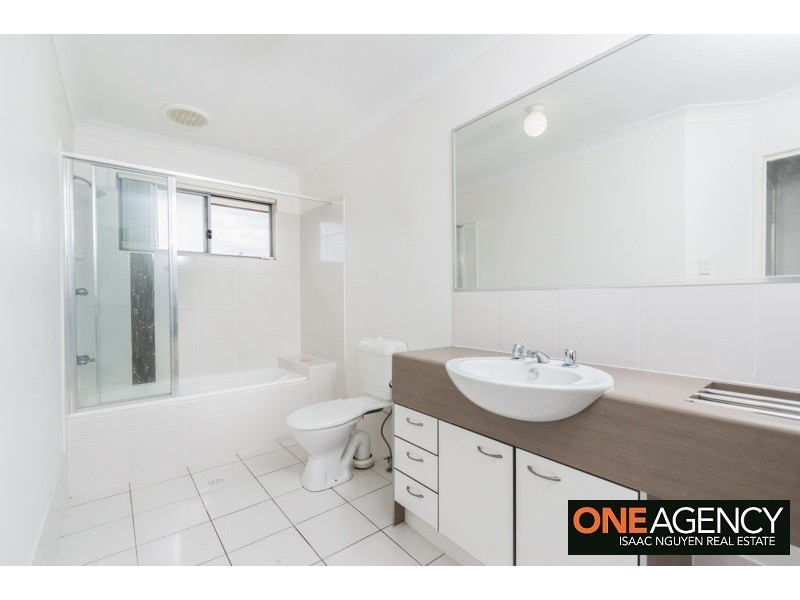 24/15 James Edward Street, Richlands QLD 4077