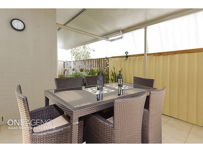 61 Dinnigan Cres, Durack QLD 4077