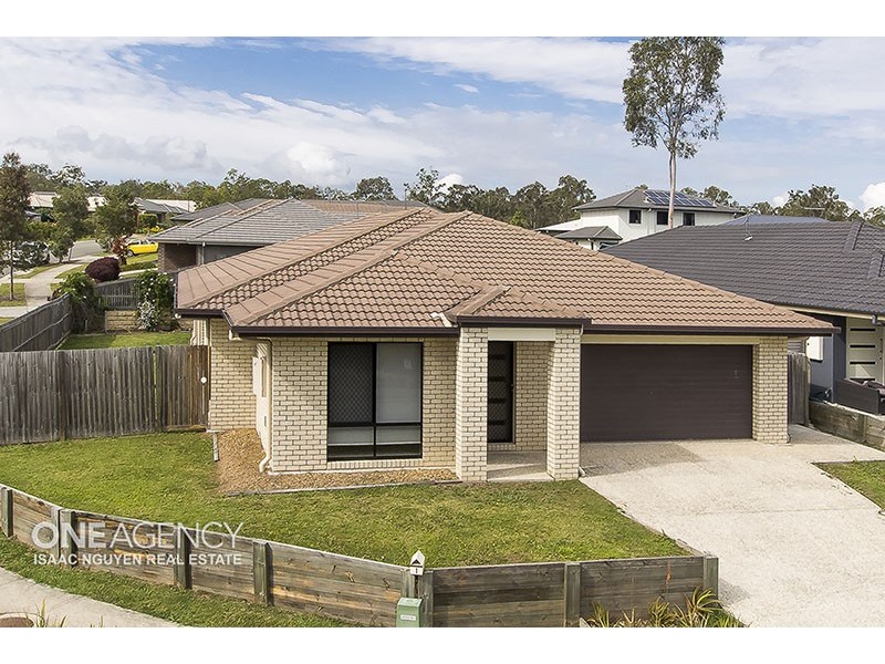 1 Ravensbourne Circuit, Waterford QLD 4133
