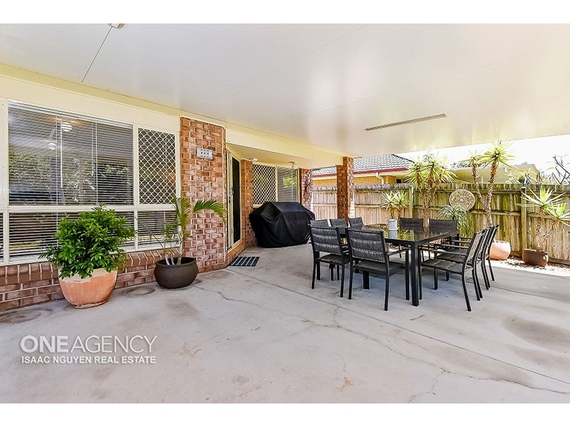 15A Mulgrave Crescent, Forest Lake QLD 4078