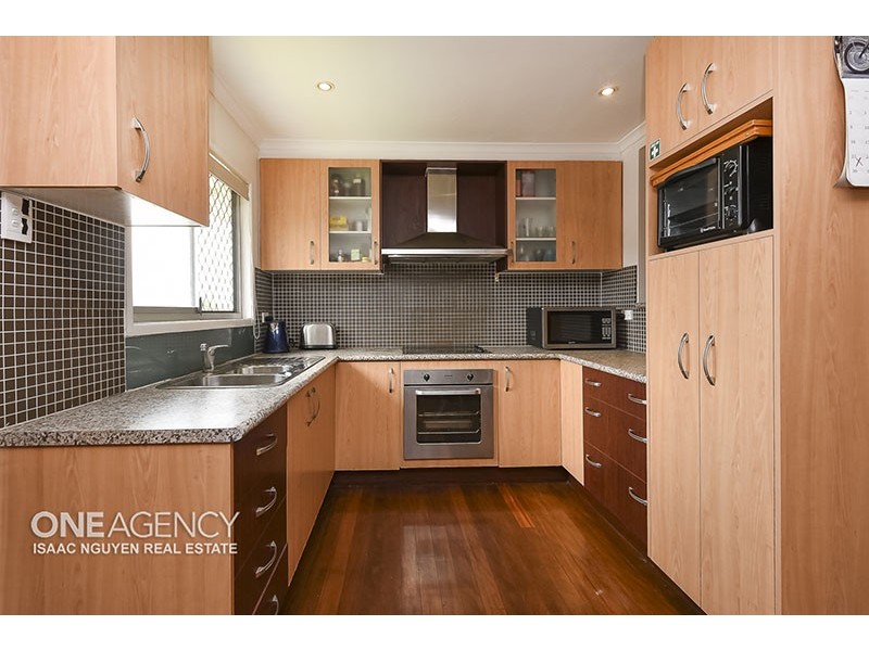 30 Altola Street, Durack QLD 4077