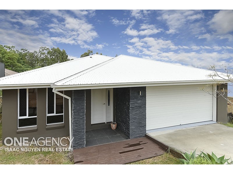 7 Grandview Place, Oxley QLD 4075