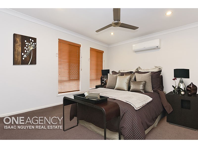 7 Grandview Place, Oxley QLD 4075