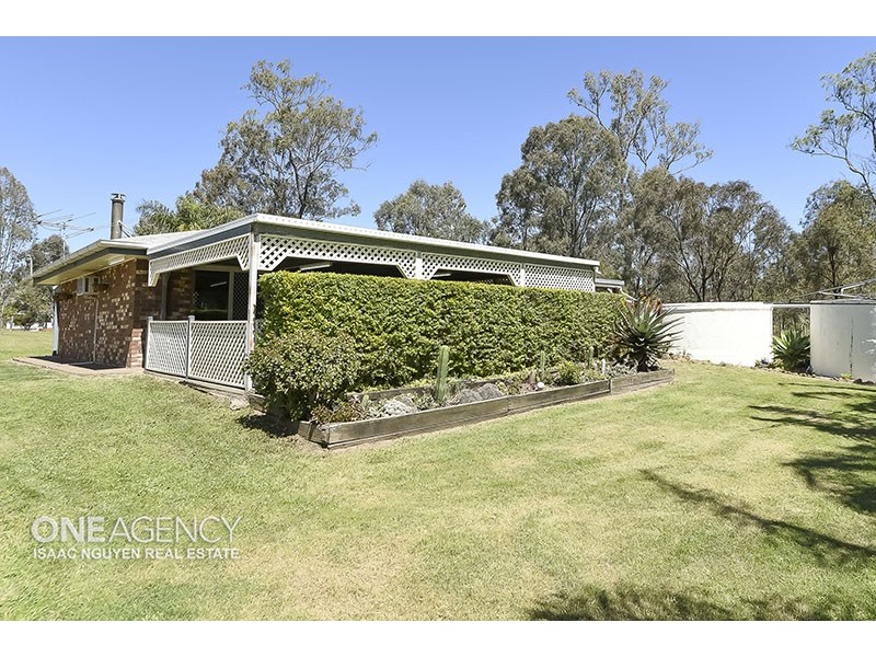 2 Ripley Road, South Ripley QLD 4306