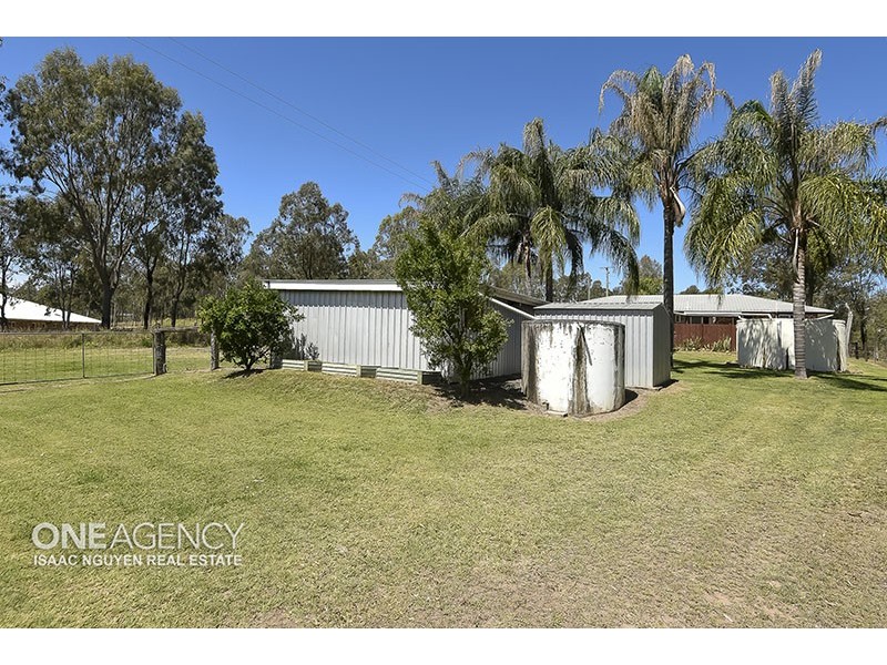 2 Ripley Road, South Ripley QLD 4306