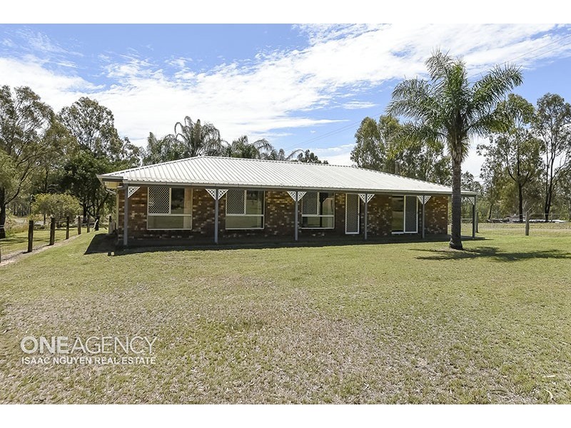 2 Ripley Road, South Ripley QLD 4306