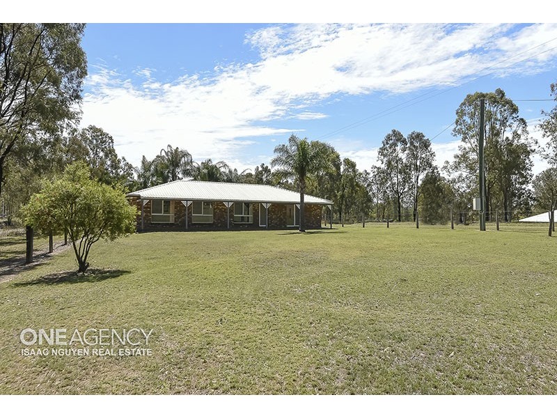 2 Ripley Road, South Ripley QLD 4306