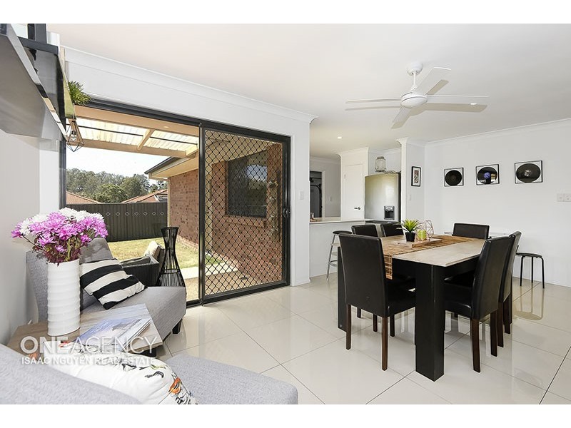 1 Merion Cl, Oxley QLD 4075