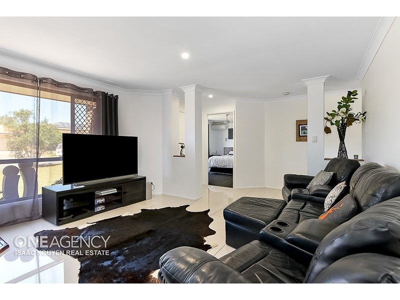 1 Merion Cl, Oxley QLD 4075