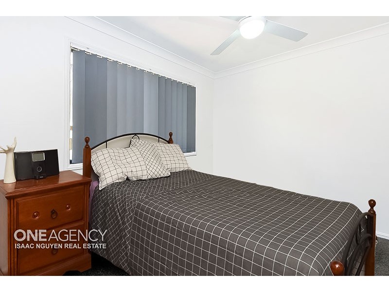 1 Merion Cl, Oxley QLD 4075