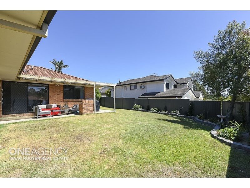 1 Merion Cl, Oxley QLD 4075
