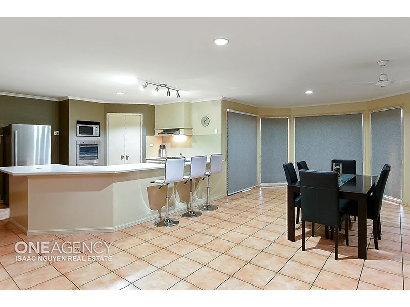16 Coomaroo Street, Durack QLD 4077