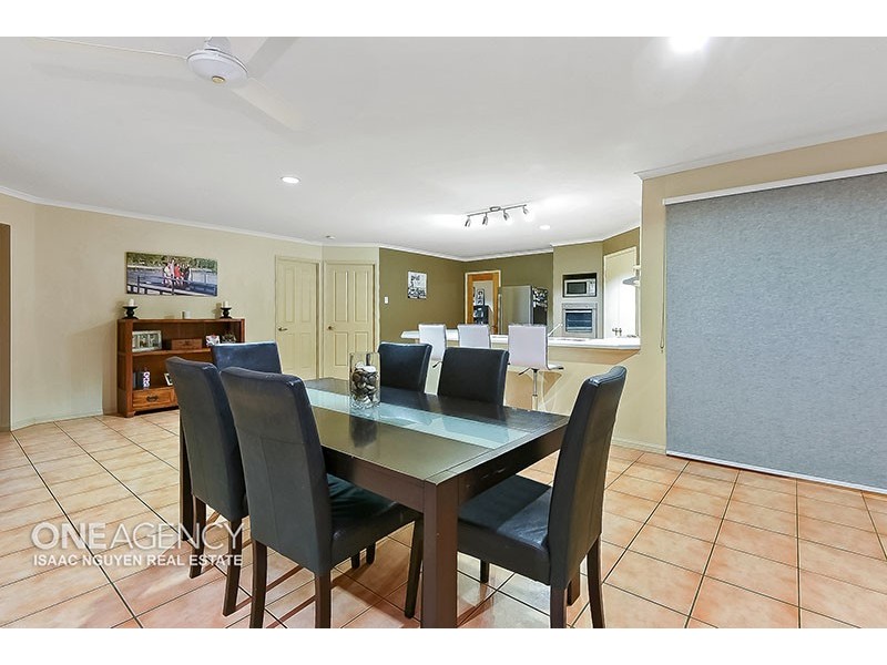 16 Coomaroo Street, Durack QLD 4077
