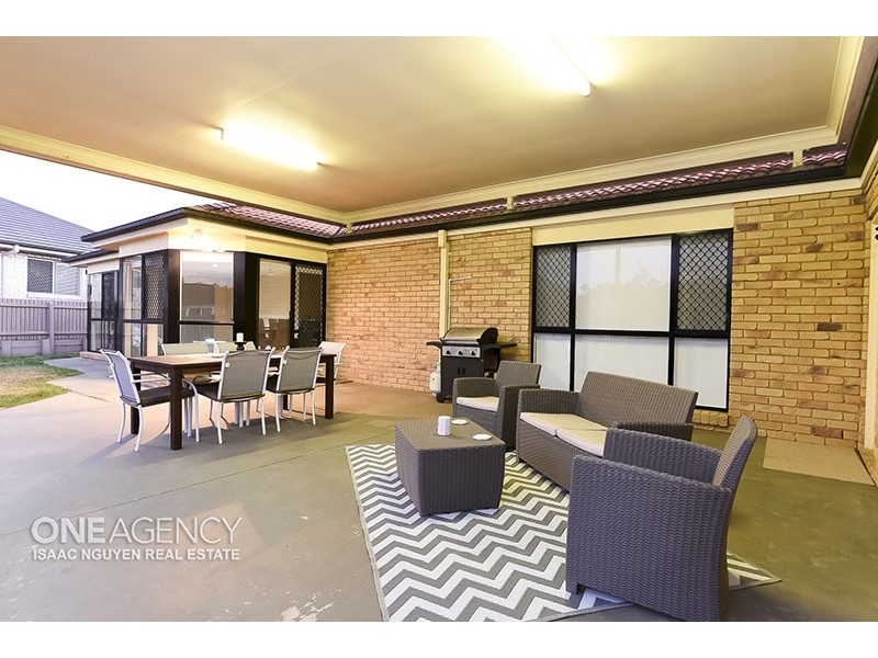 16 Coomaroo Street, Durack QLD 4077