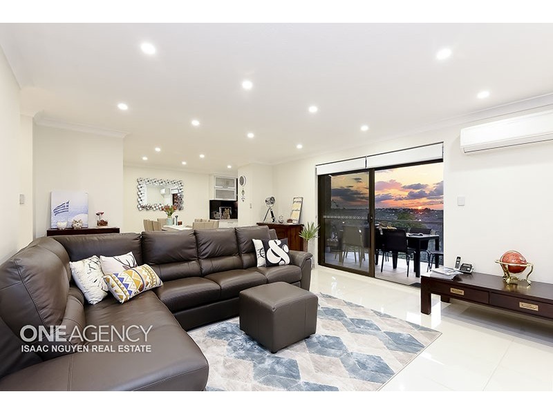 9/2 Kirkland Avenue, Coorparoo QLD 4151