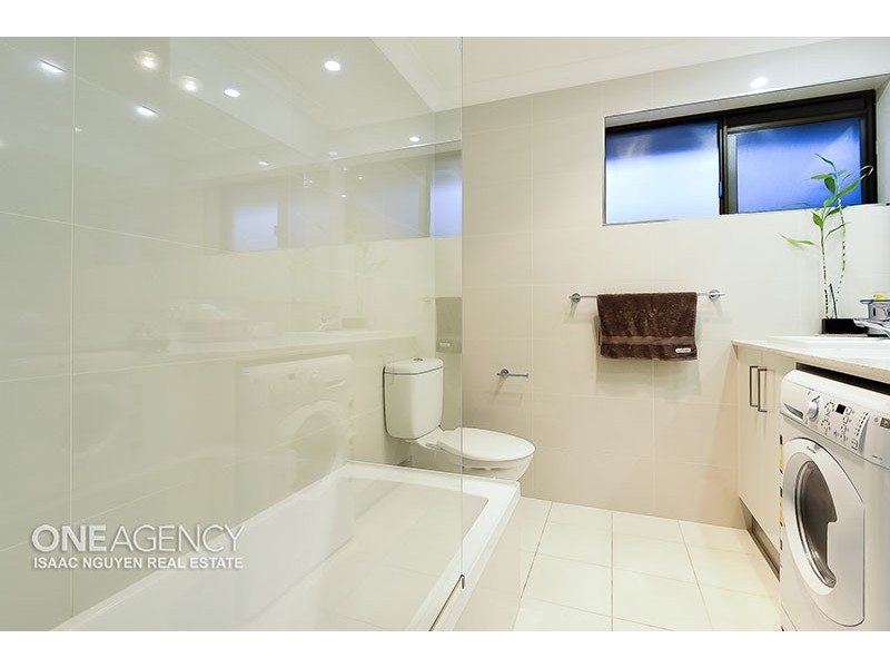 9/2 Kirkland Avenue, Coorparoo QLD 4151