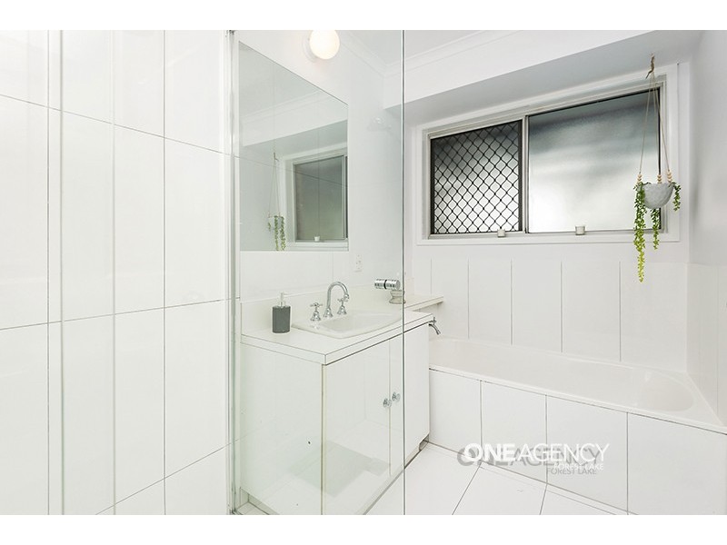 3 Littabella Street, Durack QLD 4077