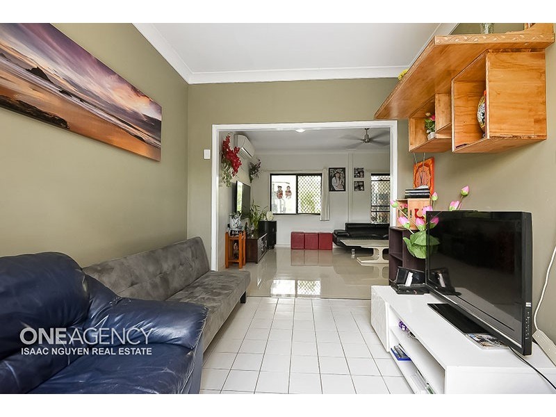 9 Penguin Street, Inala QLD 4077