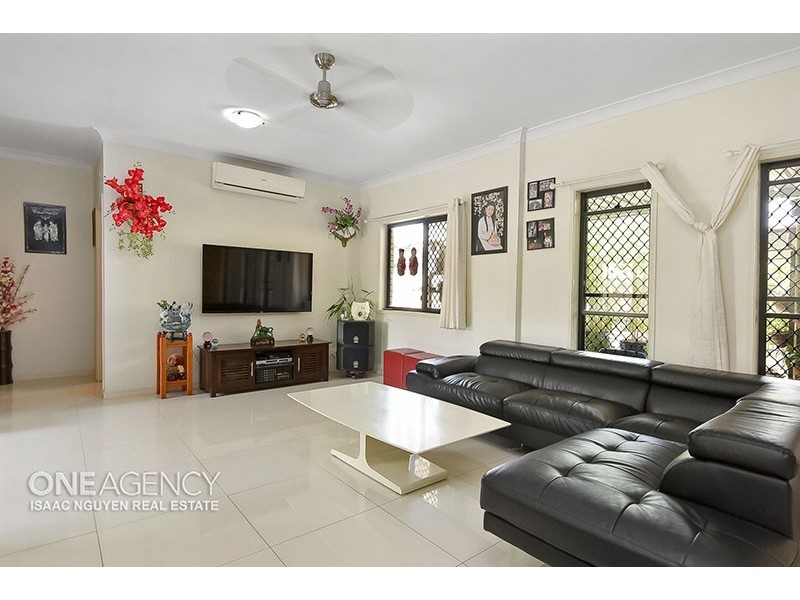 9 Penguin Street, Inala QLD 4077