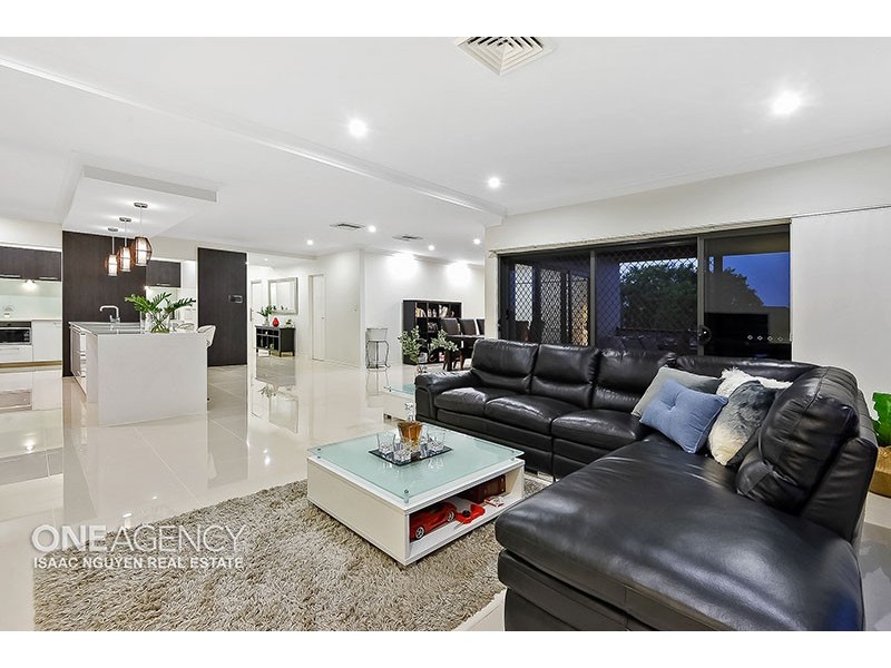 206 Gowan Rd, Sunnybank Hills QLD 4109