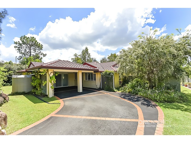 9 Galilee Close, Forest Lake QLD 4078