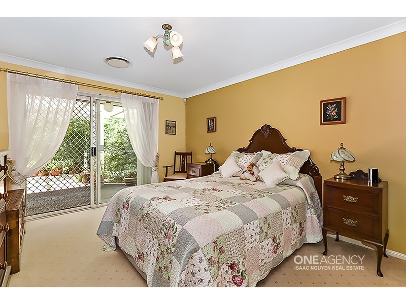 9 Galilee Close, Forest Lake QLD 4078