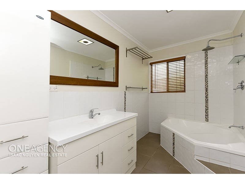 10 Altola St, Durack QLD 4077