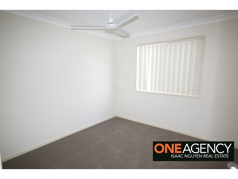 18 Mannix Place, Forest Lake QLD 4078