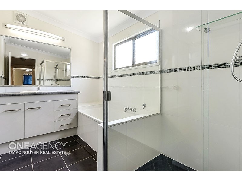 10 Solferino Street, Durack QLD 4077