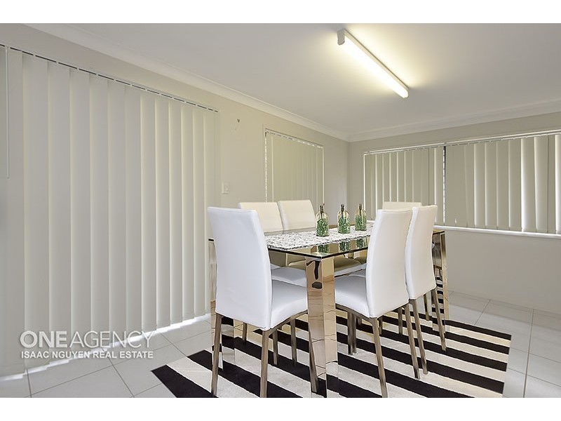 18 Emerson Close, Durack QLD 4077