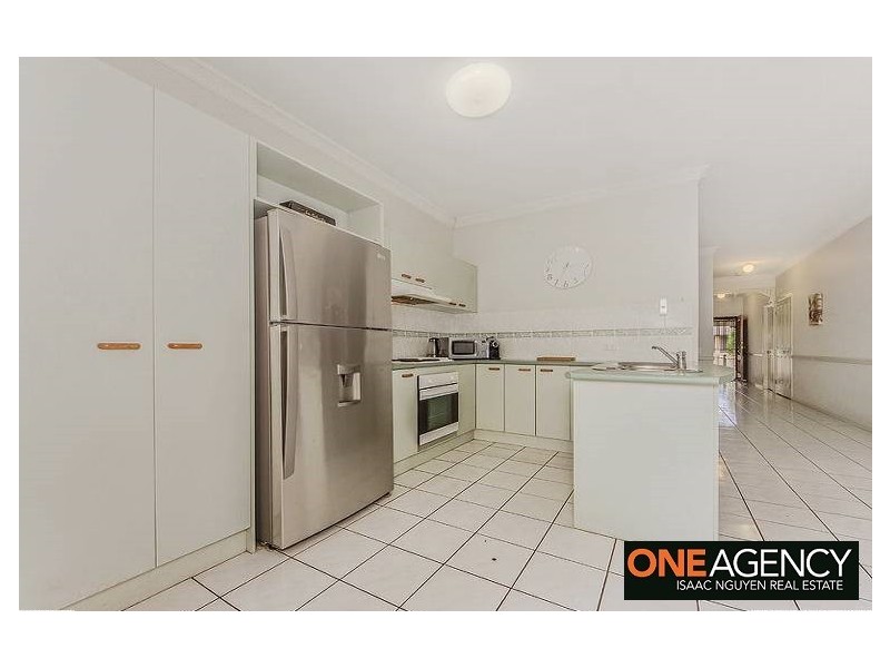 10 Belvedere Place, Forest Lake QLD 4078