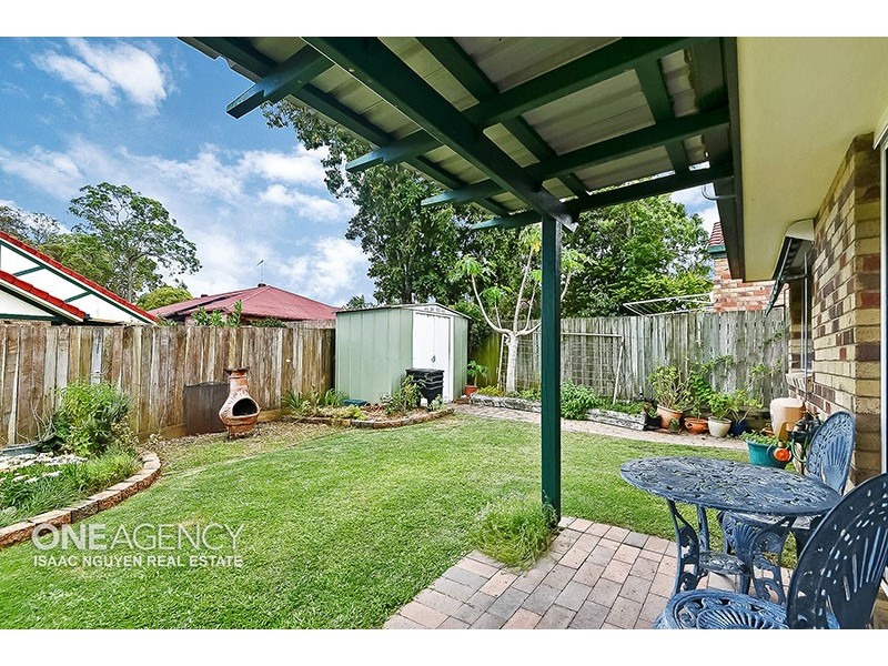 8 Mahogany Place, Forest Lake QLD 4078