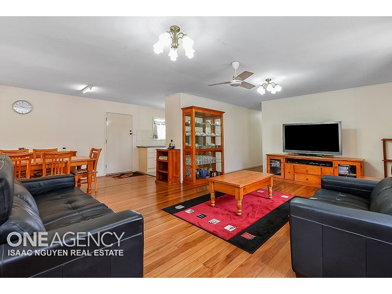 30 Colwel St, Oxley QLD 4075