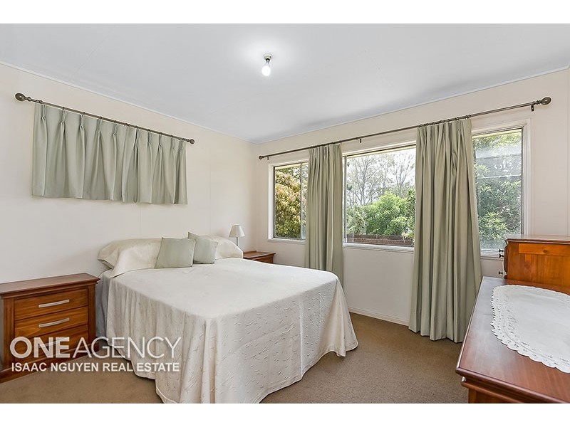 30 Colwel St, Oxley QLD 4075