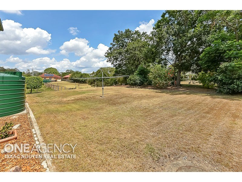 30 Colwel St, Oxley QLD 4075