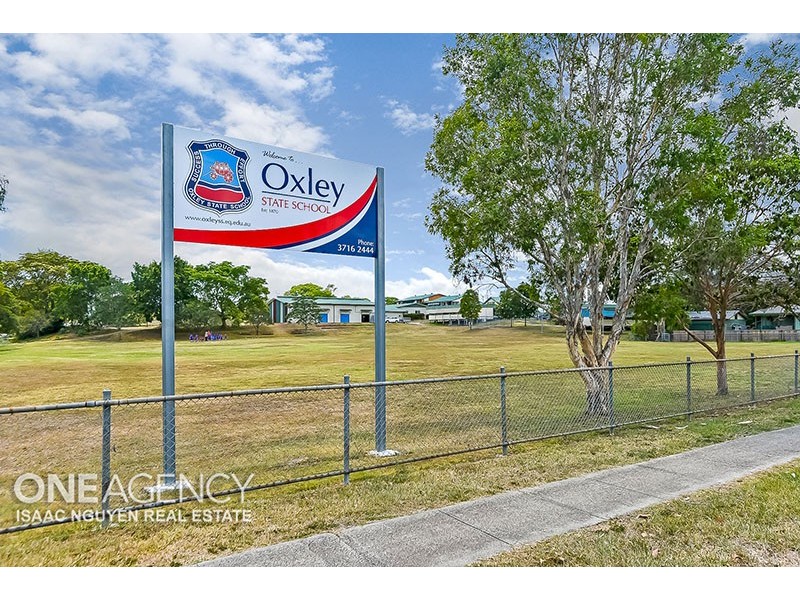 30 Colwel St, Oxley QLD 4075