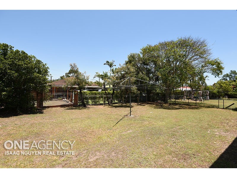23 Thornlaw Street, Durack QLD 4077