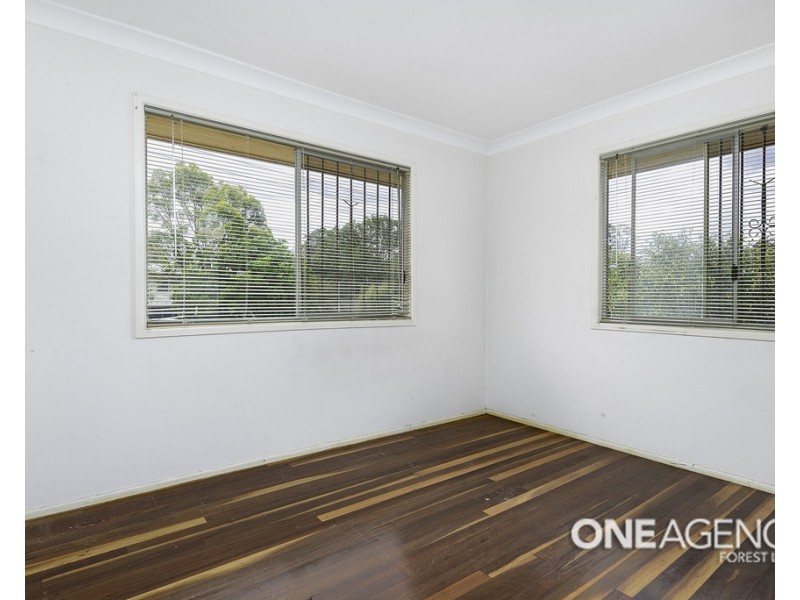 18 ALAWOONA ST, Redbank Plains QLD 4301