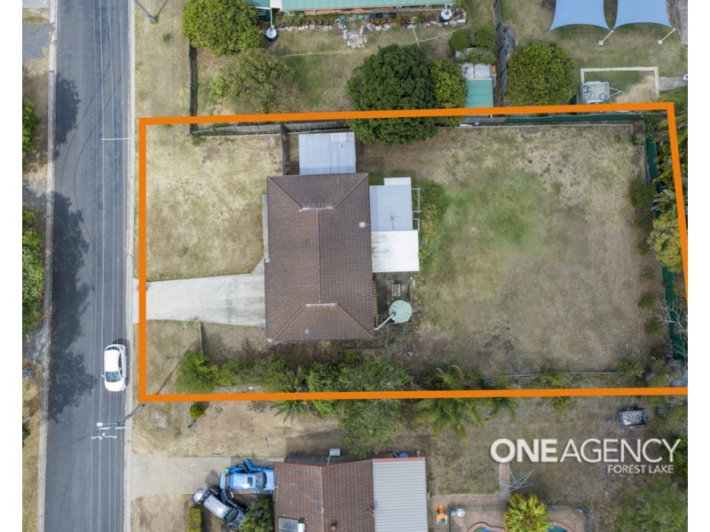 18 ALAWOONA ST, Redbank Plains QLD 4301