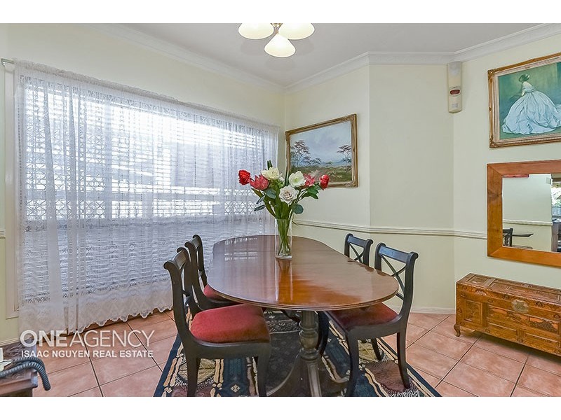 14 Medici Place, Forest Lake QLD 4078