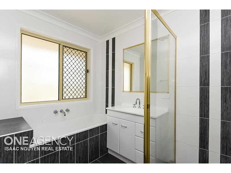 15a Nimerette Street, Bellbird Park QLD 4300